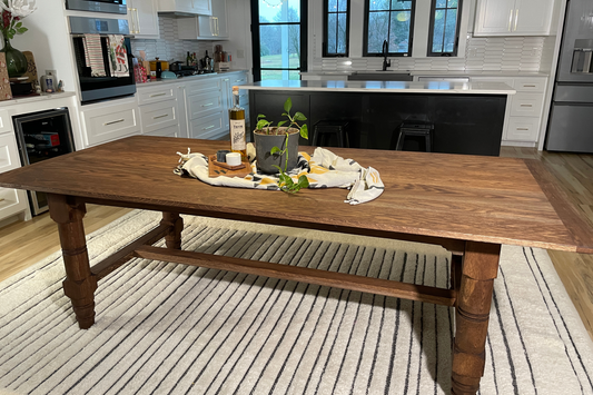 JACKSON White Oak Turned-Leg Dining Table