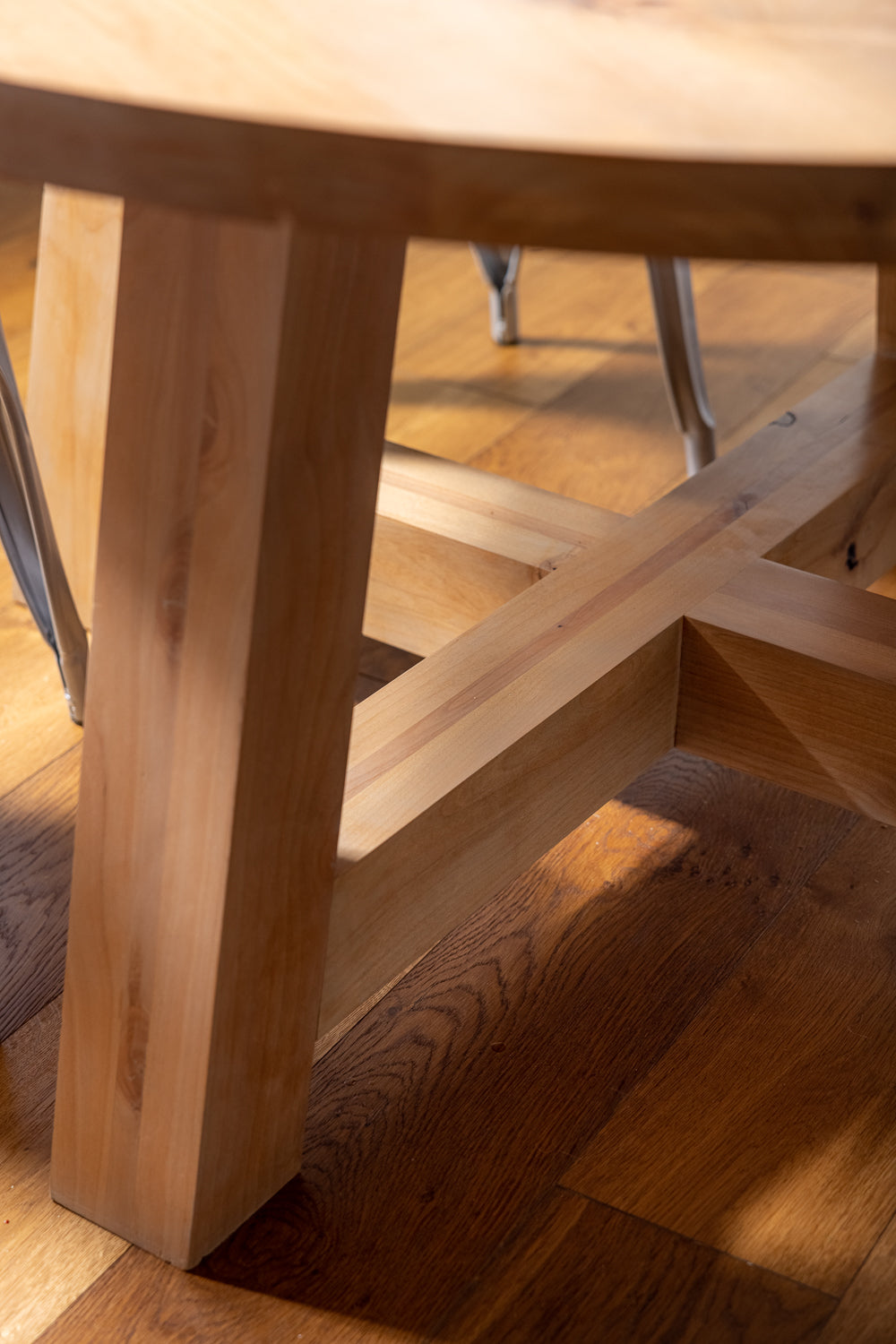 WACO Farmhouse Dining Table